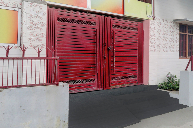 Others 2, Hotel O Saryu Ghat, Faizabad