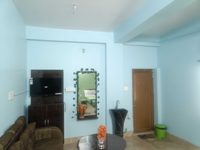 Others 2, Hotel O Golden Sun, North 24 Parganas