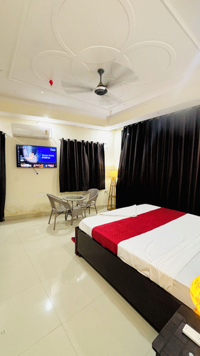 Others 3, The Elegent Stay, Gautam Buddha Nagar