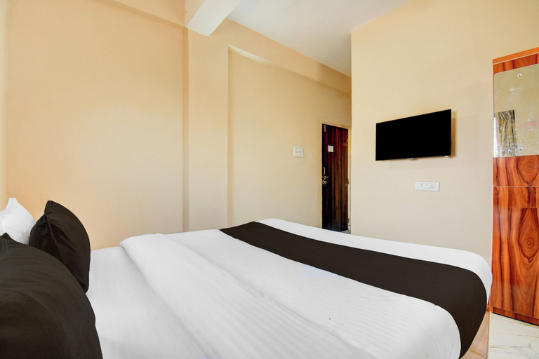 Others 2, Super Hotel O Dehu Pune, Pune