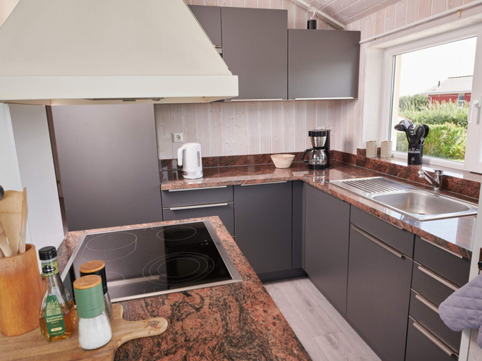 Others 4, 4 Star Holiday Home in Friedrichskoog, Dithmarschen