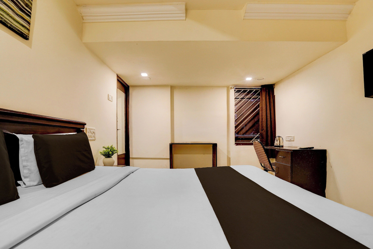 Others 4, Hotel O Benz Circle Vijaywada, Krishna
