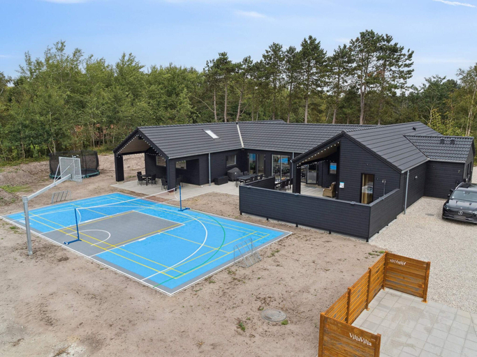 Others 5, 5 Star Holiday Home in Rodby, Lolland