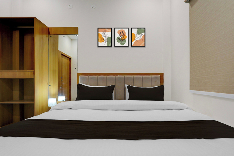 Others 4, Super Hotel O Dashashwamedh Ghat, Chandauli
