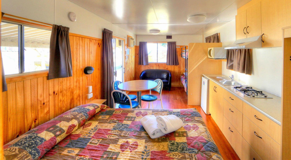Bedroom 3, Big4 Toowoomba Garden City Holiday Park, Toowoomba - West