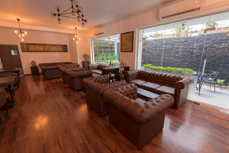 Public Area 3, Pearl Royal Hotel Colombo, Thimbirigasyaya
