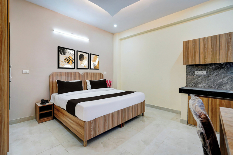 Others 4, Townhouse Sector 18 Udhyog Vihar, Gurgaon