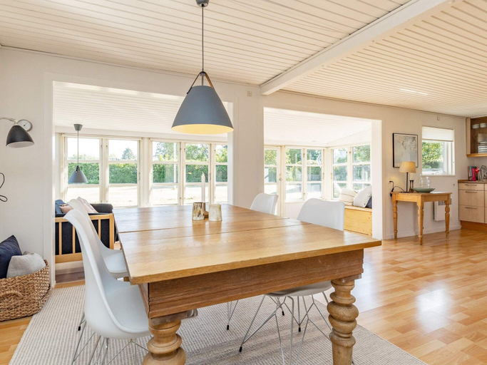 Food & Drinks 4, 6 Person Holiday Home in Karrebaeksminde, Næstved