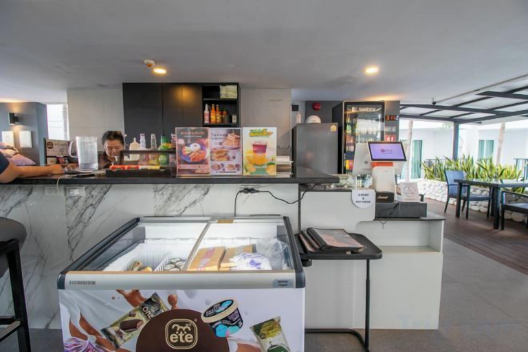 Food & Drinks, Mantra Beach Condominium MaePhim - 2, Klaeng
