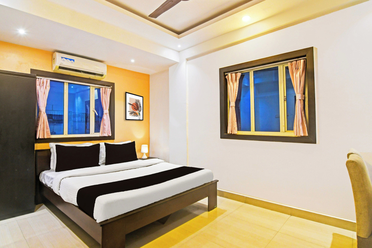 Others 3, Super Hotel O Baguiati, North 24 Parganas