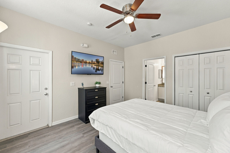 Others 3, 4 BR Regal Palms Haven Near Disney & Golf, Polk