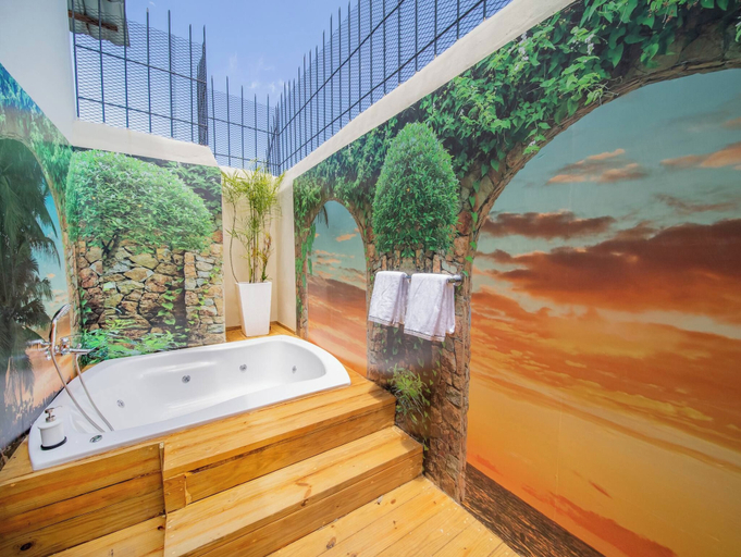 Others 2, Luxury Villa With Pool, Jacuzzi & Beach Access, Sosua