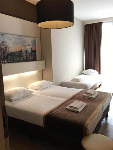 Bedroom 4, Hotel Mosaic City Centre, Amsterdam