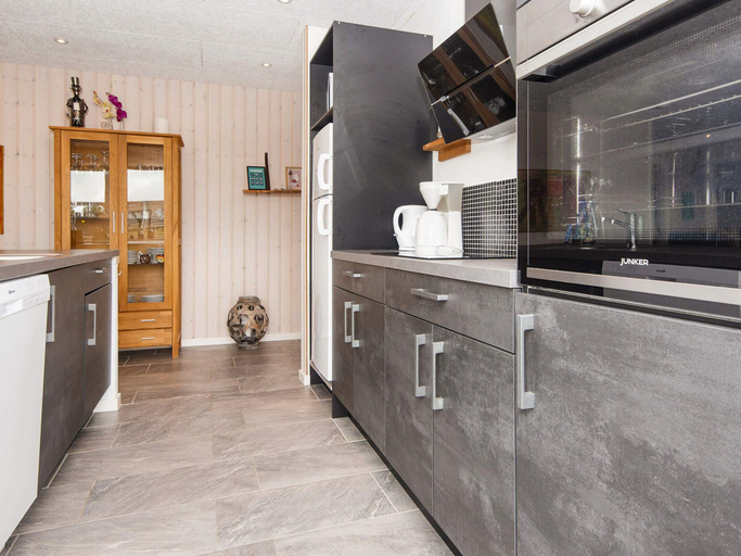 Others 5, 5 Star Holiday Home in Hemmet, Ringkøbing-Skjern