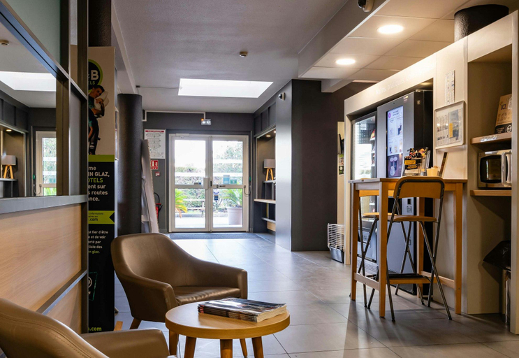 Public Area, B&B HOTEL Valence Sud, Drôme