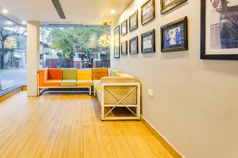 Others 3, Townhouse Oak Kodambakkam, Chennai