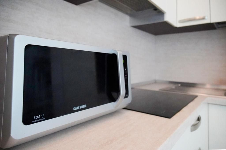 Others 3, Appattamento per LAVORATORI wifi gratis, Lecco