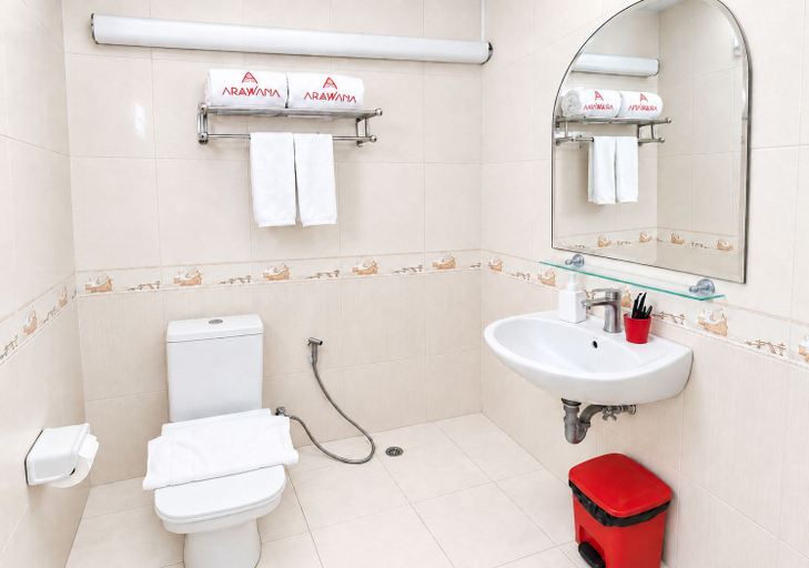 Bathroom 5, Arawana Express North Pattaya, Pattaya