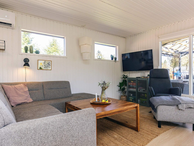 Others 4, 6 Person Holiday Home in Hojslev, Skive