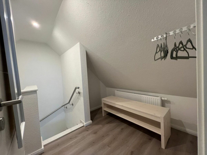 Others 4, Holiday Apartment in Greetsiel With Balcony, Aurich