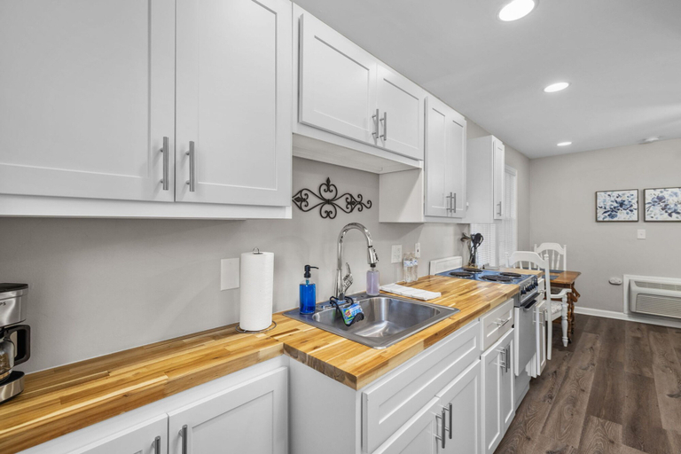 Others 2, Downtown Kimmswick Studio Newly Renovated, Jefferson