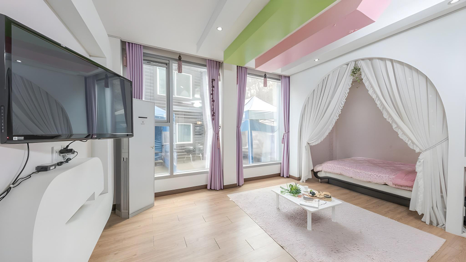 Bedroom, Pocheon Haetneun Undeok Pension A, Pocheon