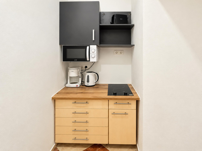 Others 2, Stay Awhile Vienna 2BR with Living Room, Wien