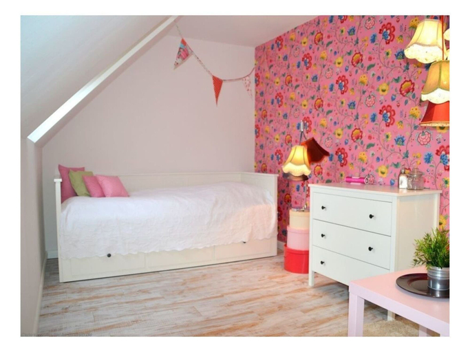 Others 2, Holiday Home in Wyk With Swimming Pool, Nordfriesland