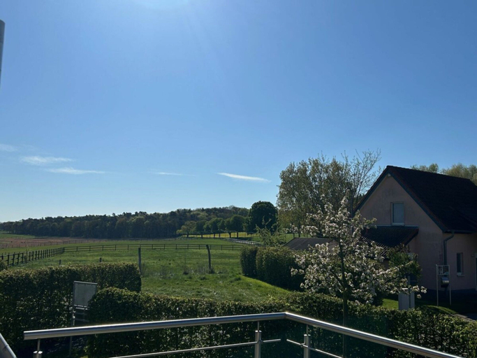 Others 1, Lontargos Upper Floor Apartment, Mecklenburgische Seenplatte