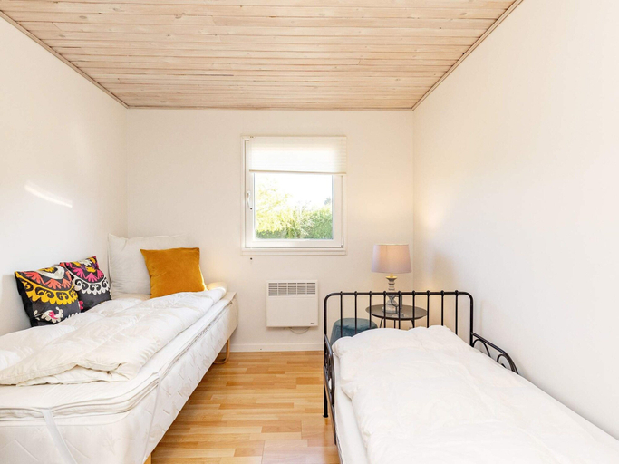 Bedroom 2, 6 Person Holiday Home in Karrebaeksminde, Næstved