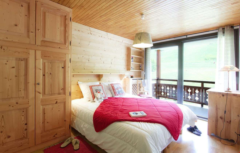 Bedroom, R Sidence Eperons 3 3p6, Isère