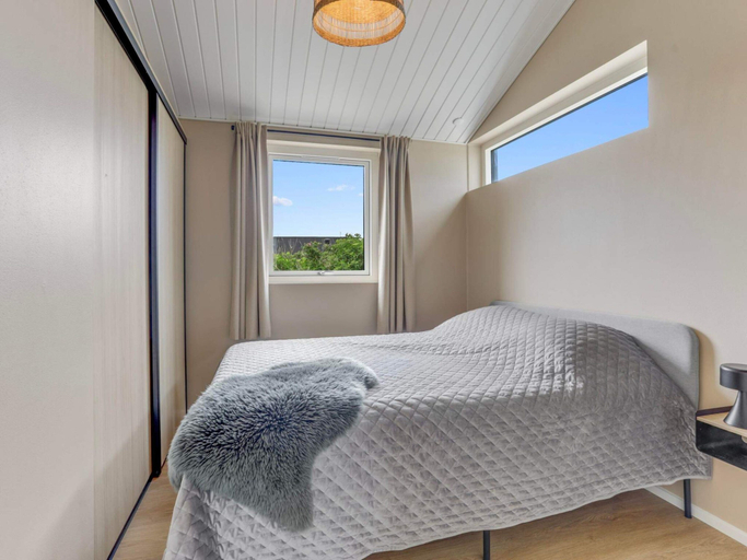 Bedroom 2, 4 Star Holiday Home in Lokken, Hjørring