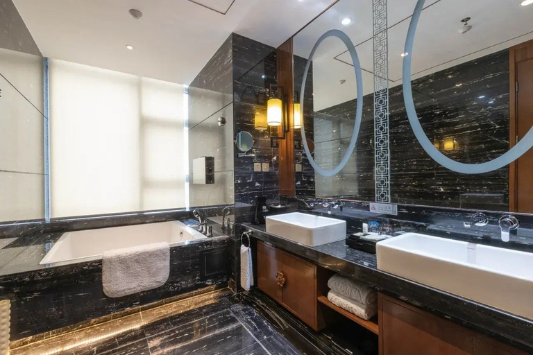 Bathroom 3, Xi'an Yongchang Hotel, Xi'an