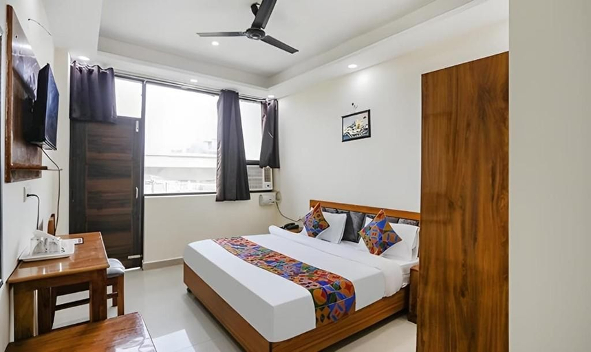 Bedroom 3, Hotel IVY Plaza, Delhi
