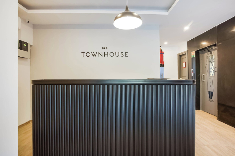 Others 4, Townhouse Lords Regency, Indore