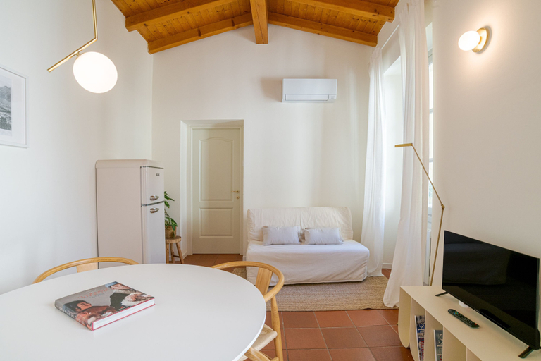 Bedroom 3, Domus, Como