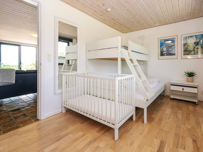 Others 5, 4 Star Holiday Home in Frederikshavn, Frederikshavn
