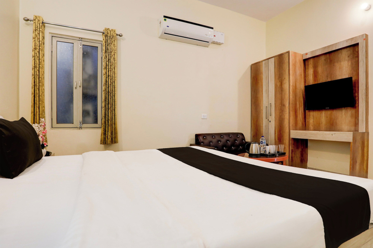 Others 5, Super OYO Townhouse Hyderabad Gate IIT, Varanasi