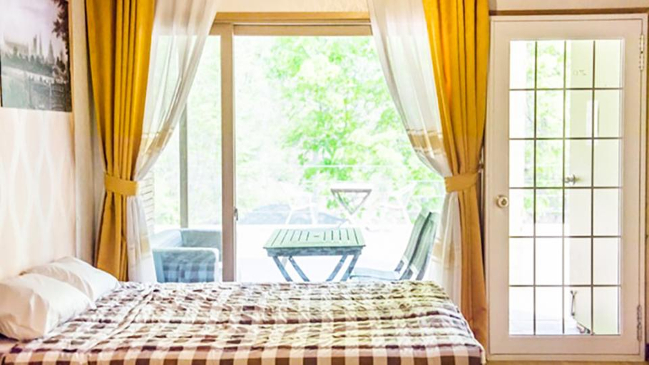 Bedroom 2, gapyeong semmul pension, Gapyeong