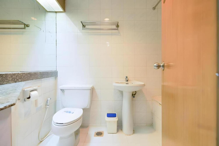 Others 4, D room Chidlom, Ratchathewi