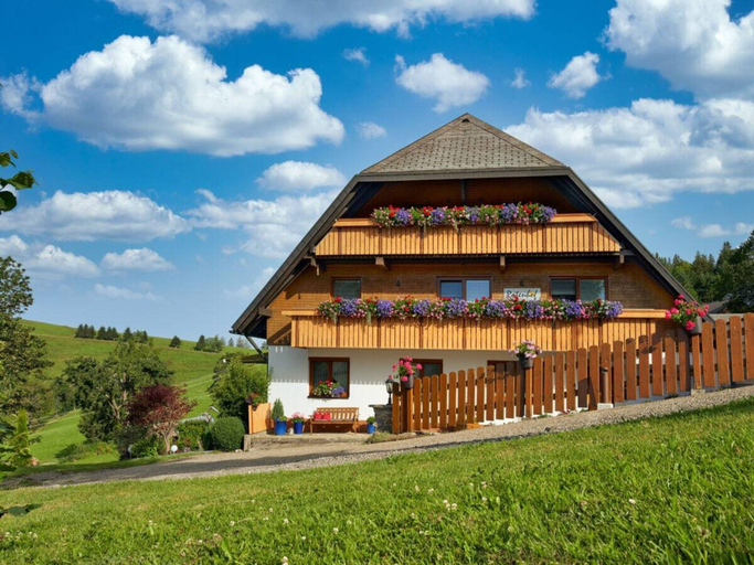 Others 1, Holiday Apartment With 2 Bedrooms, Breisgau-Hochschwarzwald