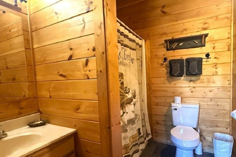 Others 5, Skinny Dippin 2 Bedroom Cabin, Sevier