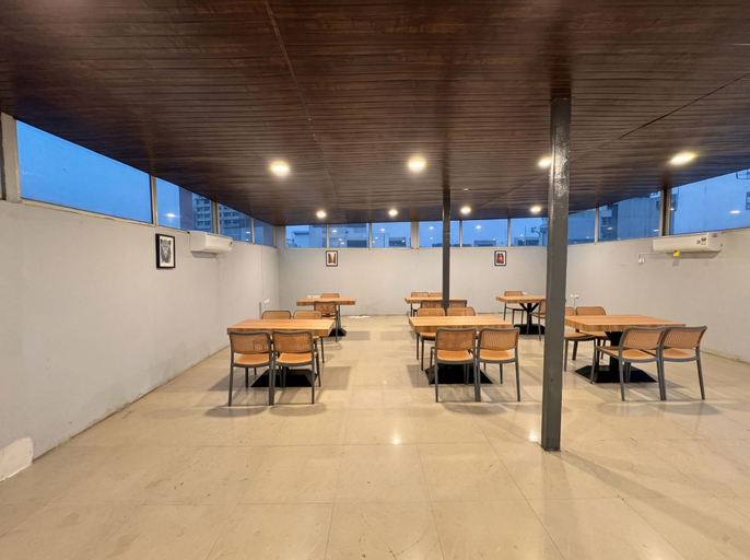 Food & Drinks 5, asar Connaught Place by Orion Hotels, Delhi