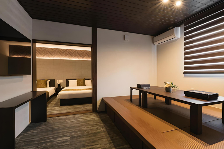 Bedroom 4, Grand Base Crane, Fukuoka