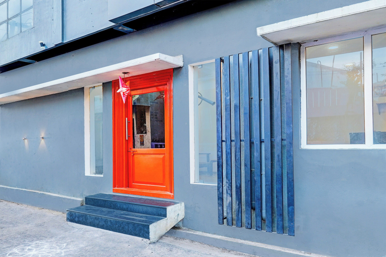 Others 3, Townhouse Pondicherry, Viluppuram