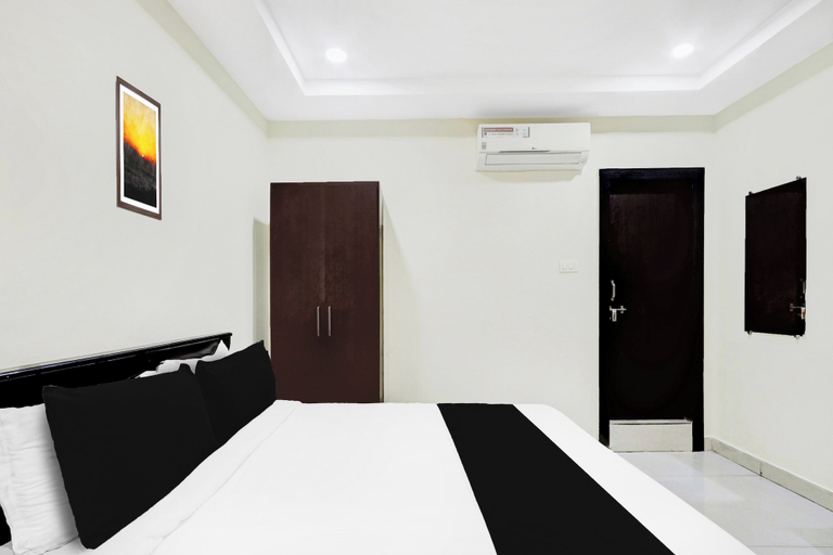 Others 5, Townhouse Daba Garden Road, Visakhapatnam