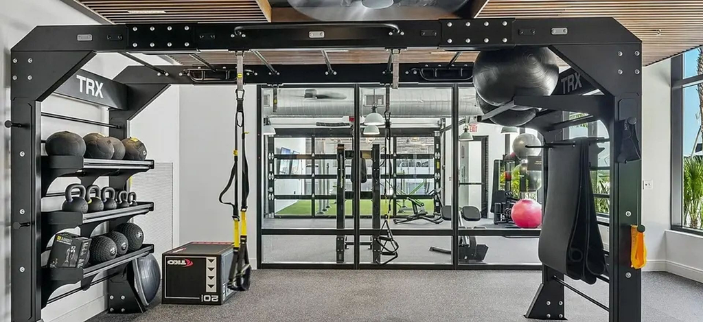 Others 5, Landing Spectacular 1bd, Gym, Pinellas