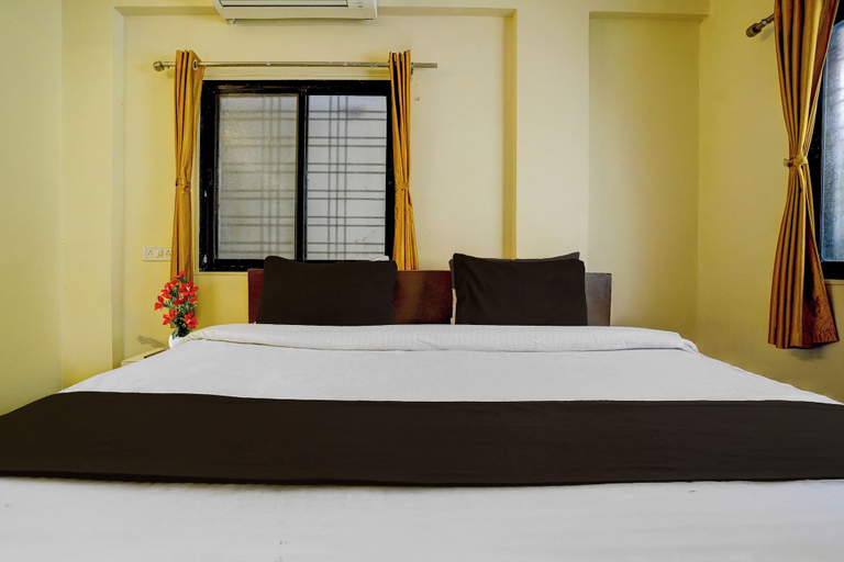 Others 3, Hotel O Sainagar Shirdi Railway Junction, Nagpur