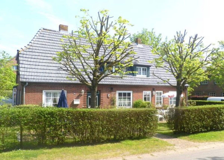 Others 4, "oldsum 2, House 94", Nordfriesland