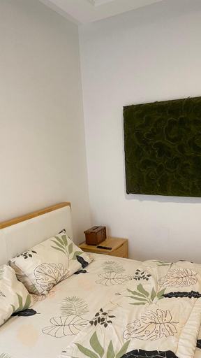 Bedroom 2, Cozy Botanical Garden House, Batam